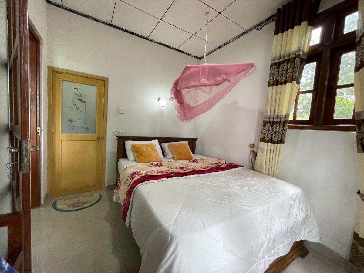 Sri Bhavan إيلا المظهر الخارجي الصورة