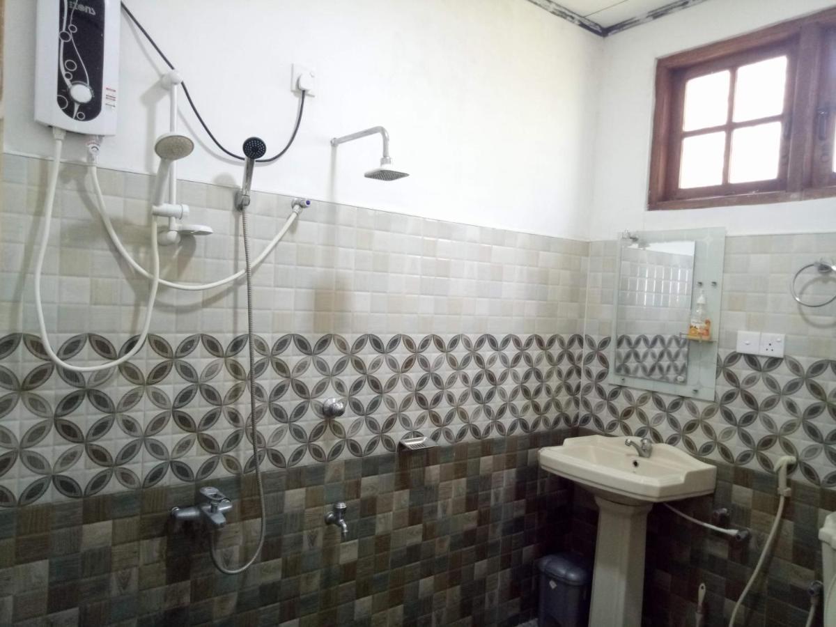 Sri Bhavan إيلا المظهر الخارجي الصورة